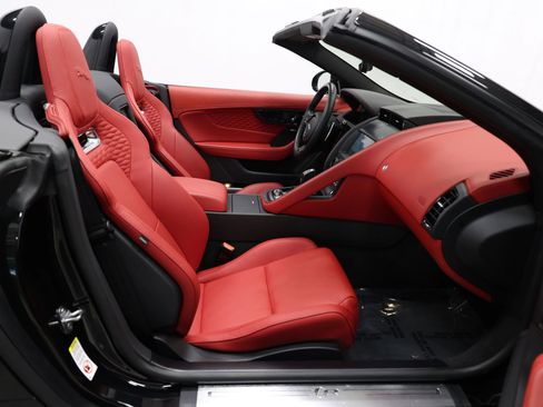 Used 2023 Jaguar F-TYPE R image 50