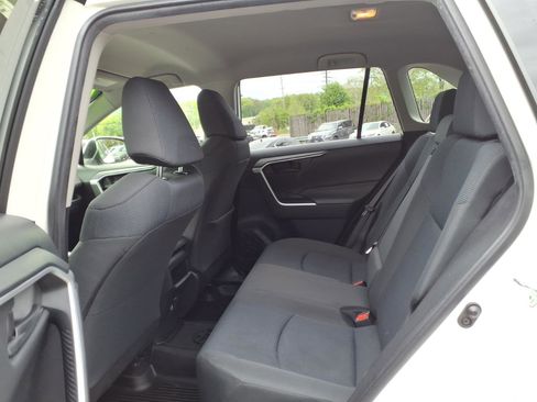 Used 2019 Toyota RAV4 LE w/ All Weather Liner Package AWD/4WD image 14