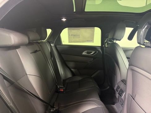 Used 2026 Land Rover Range Rover Velar S AWD/4WD image 28