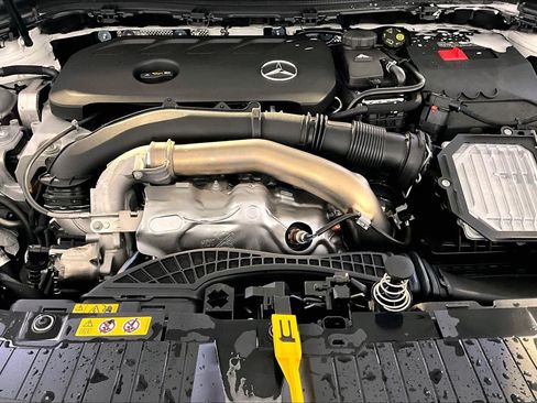 New 2026 Mercedes-Benz GLA 250 4MATIC image 14