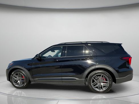 New 2026 Ford Explorer ST w/ Sun And Sound Package image 16