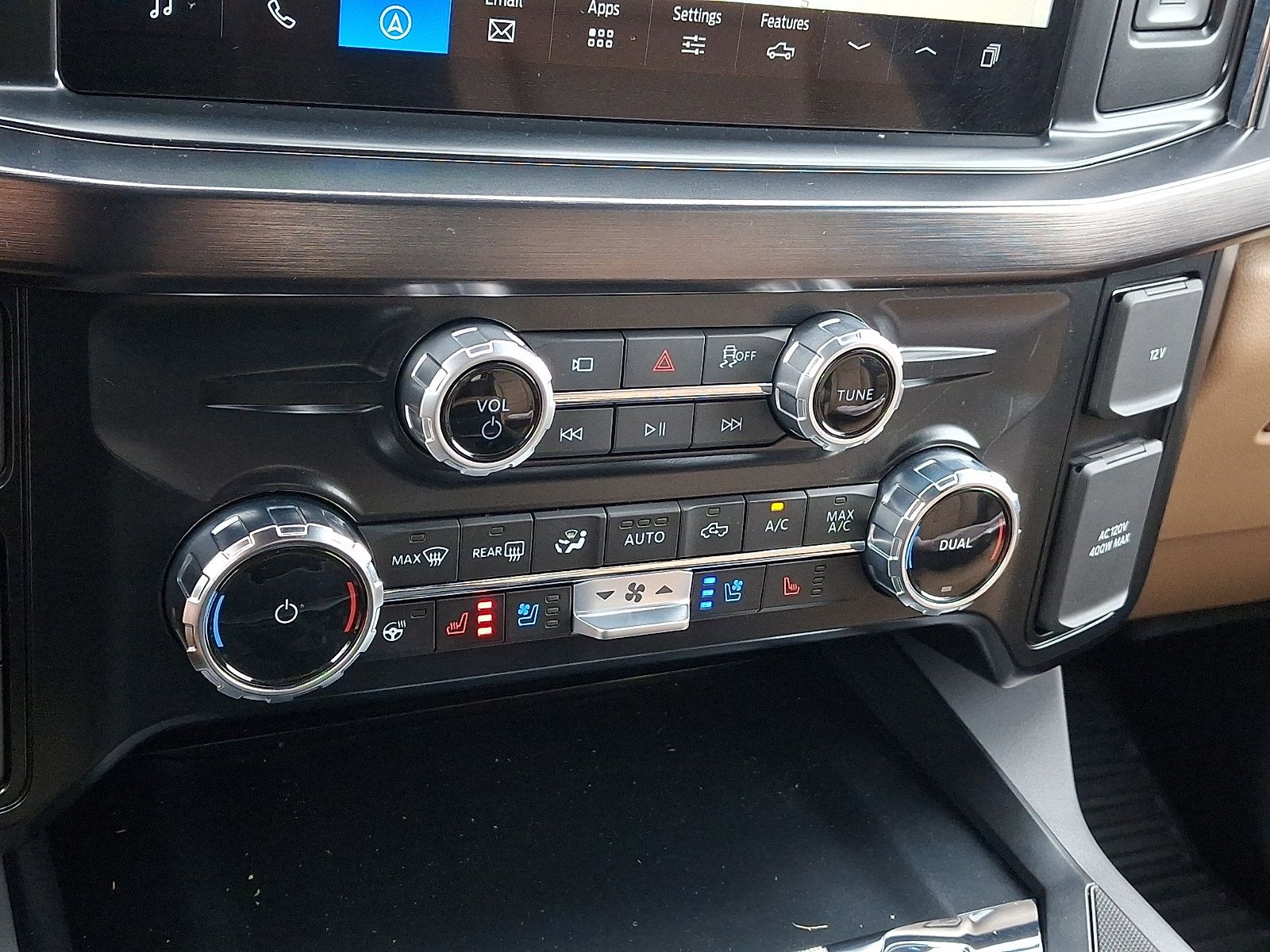 Used 2026 Ford F250 Lariat w/ FX4 Off-Road Package AWD/4WD image 22