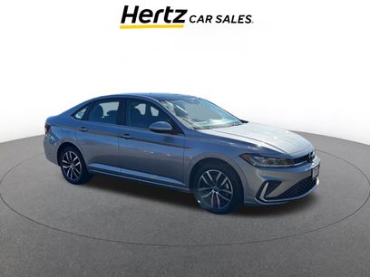 Used 2025 Volkswagen Jetta SE