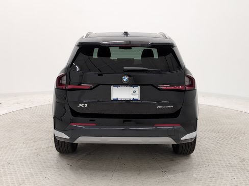 New 2025 BMW X1 xDrive28i w/ Convenience Package image 7