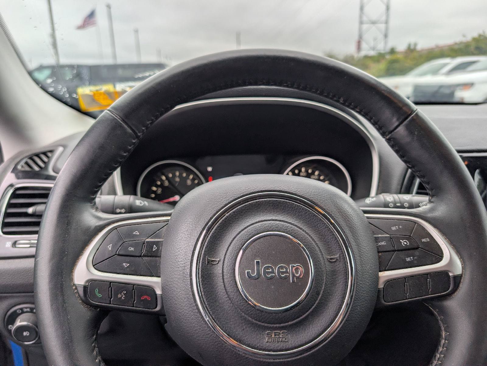 Used 2018 Jeep Compass Latitude w/ Popular Equipment Group AWD/4WD image 13