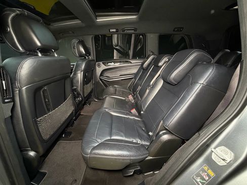 Used 2017 Mercedes-Benz GLS 550 GLS 550 Sport Utility 4D w/ Driver Assistance Package image 22