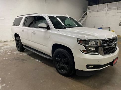 Used 2016 Chevrolet Suburban LT AWD/4WD image 3