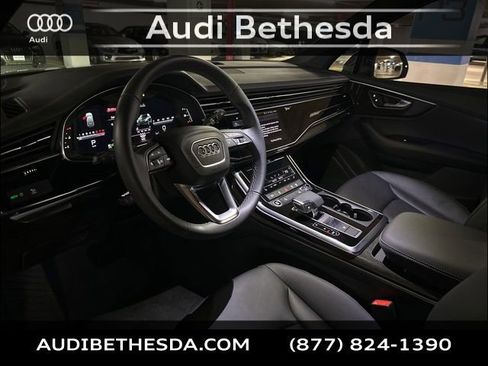 Certified 2025 Audi Q7 3.0T Premium w/ Convenience Package image 14