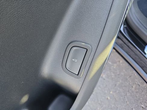 New 2026 Chevrolet Traverse RS image 13