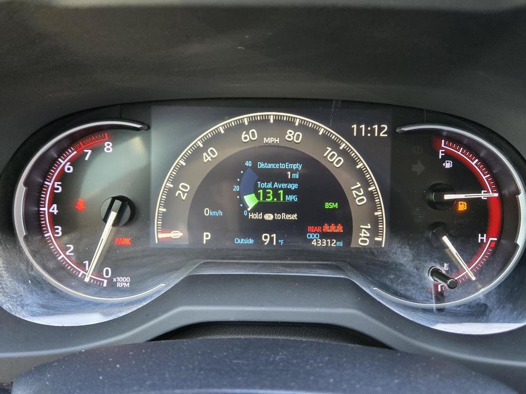 Used 2019 Toyota RAV4 Limited FWD image 25