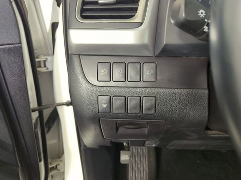 Used 2019 Toyota Highlander Plus image 20