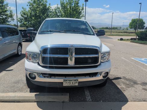 Used 2004 Dodge Ram 2500 Truck SLT w/ Off-Road Group AWD/4WD image 2