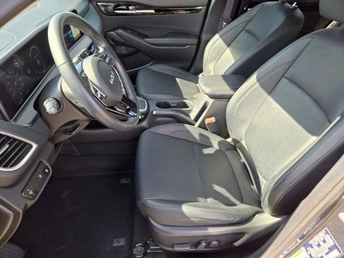 Certified 2024 Kia Seltos EX FWD image 11