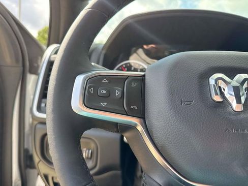 New 2026 RAM 1500 4x4 Crew Cab image 25