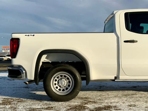 New 2026 GMC Sierra 1500 Pro w/ Trailering Package image 10