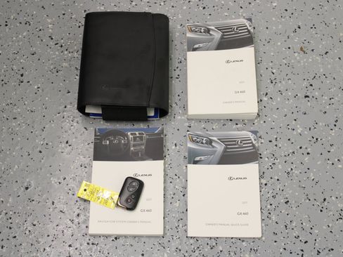 Used 2017 Lexus GX 460 Premium 4D SUV 4WD image 86