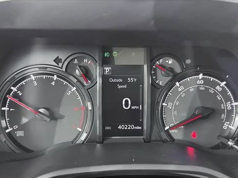 Used 2024 Toyota 4Runner SR5 image 12