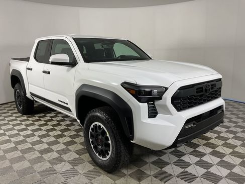 New 2026 Toyota Tacoma TRD Off-Road image 1