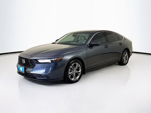 Used 2024 Honda Accord EX image 3