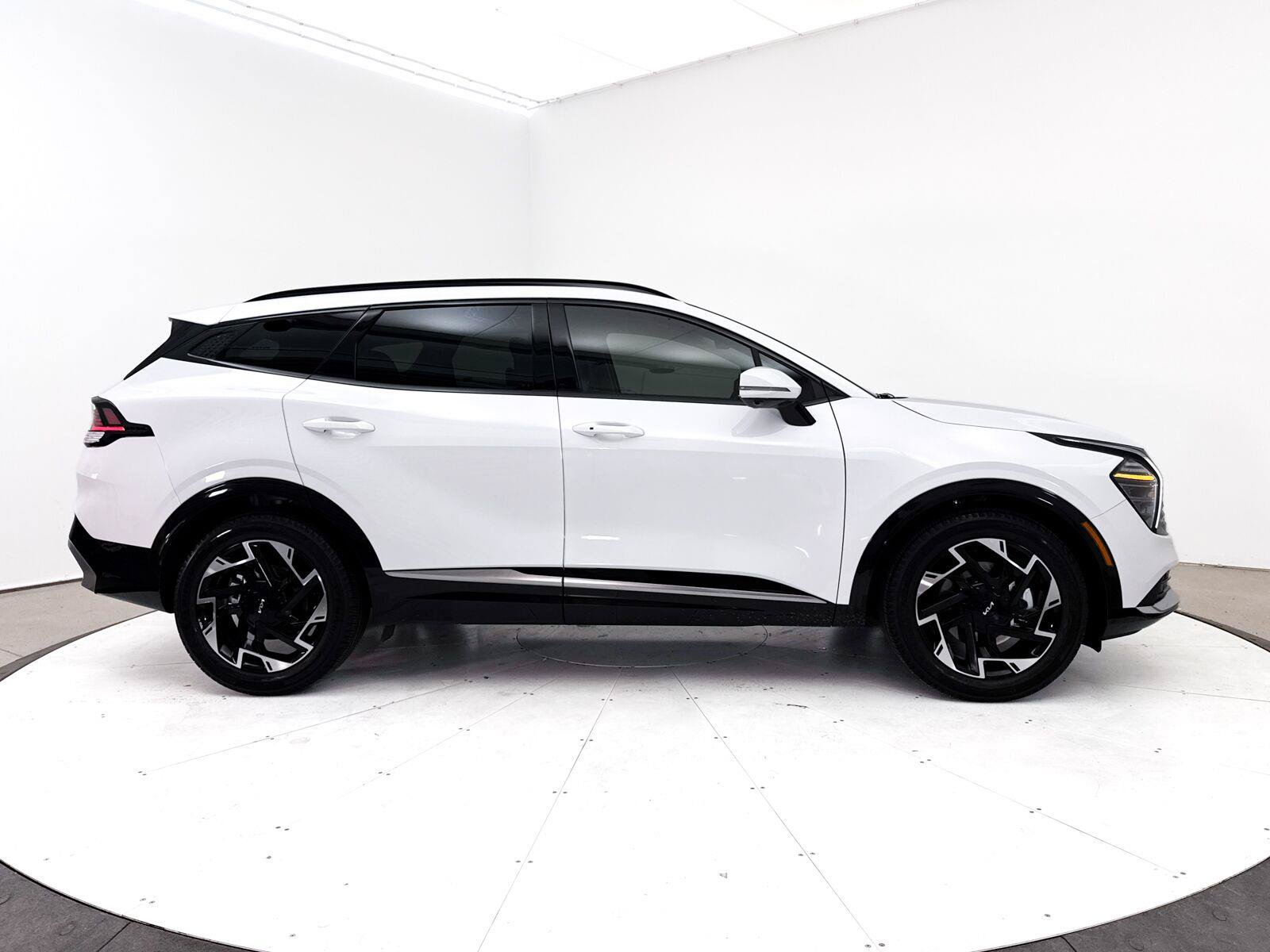 Used 2024 Kia Sportage SX FWD image 43