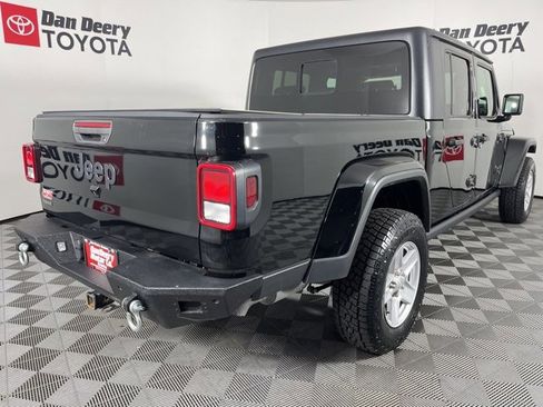 Used 2021 Jeep Gladiator Sport image 25