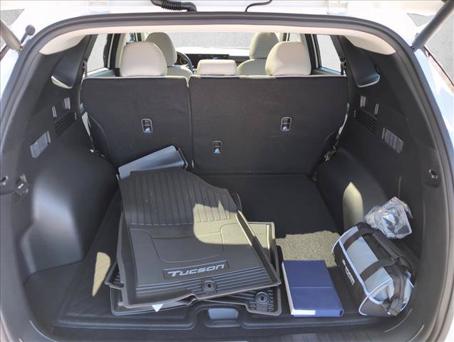 New 2026 Hyundai Tucson Limited FWD image 7