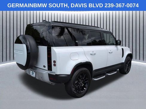 Used 2023 Land Rover Defender 110 SE AWD/4WD image 5