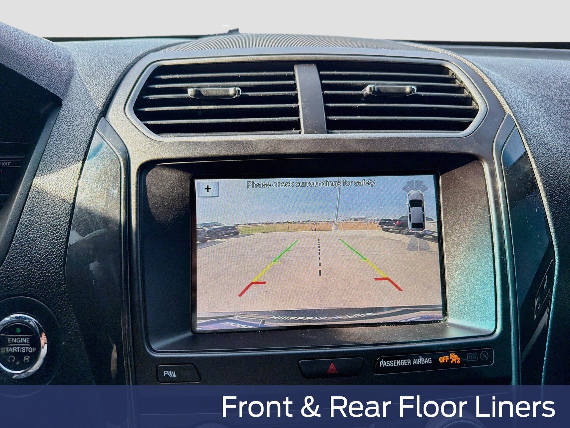 Used 2017 Ford Explorer XLT w/ Equipment Group 202A FWD image 19