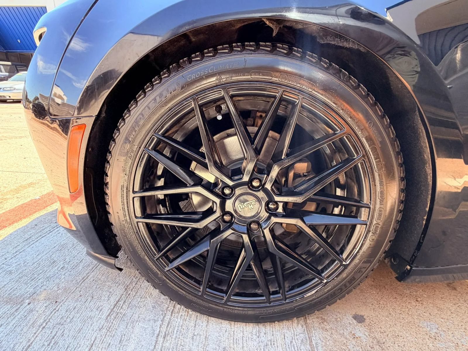 Used 2017 Chevrolet Camaro LT RWD image 2