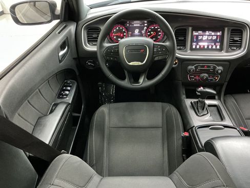 Used 2019 Dodge Charger SXT w/ Blacktop Package RWD image 30