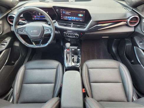 Used 2025 Chevrolet Trax RS w/ Driver Confidence Package FWD image 26