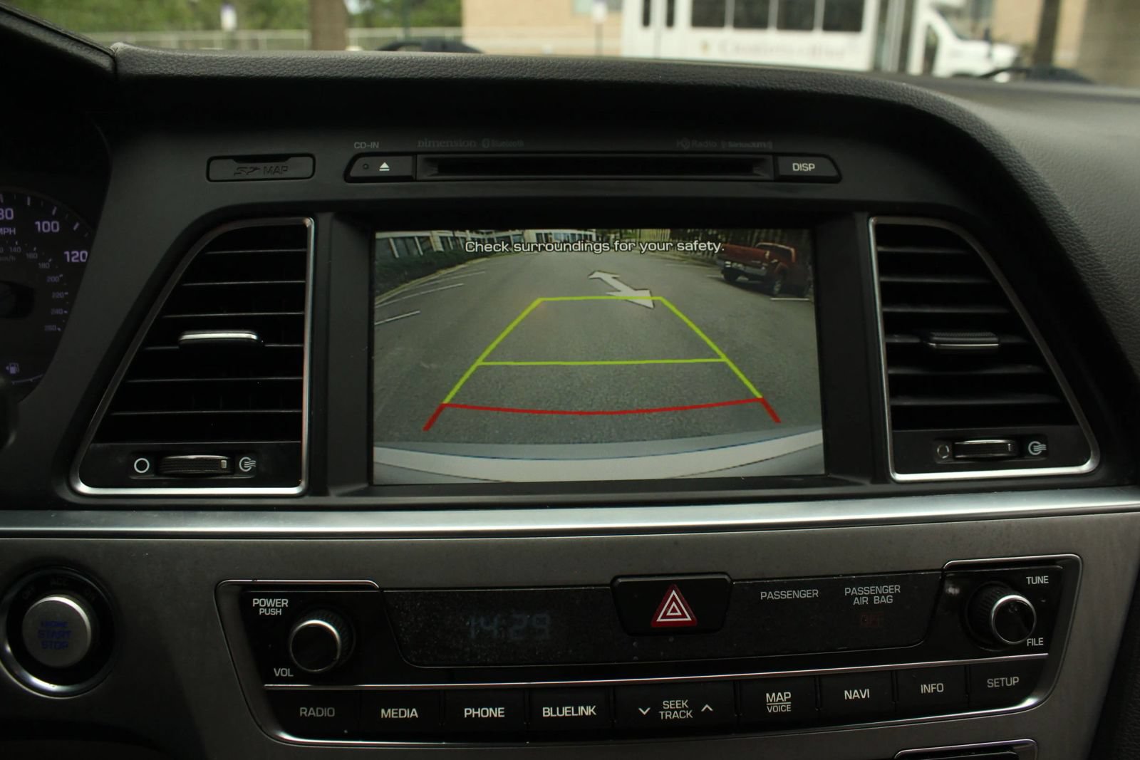 Used 2015 Hyundai Sonata Sport w/ Option Group 04 FWD image 33