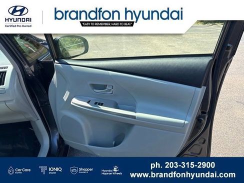 Used 2012 Toyota Prius V Five FWD image 8