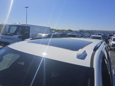 Used 2026 Chevrolet Suburban RST w/ RST Capability Package AWD/4WD image 2