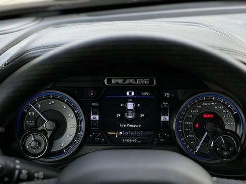 Used 2019 RAM 1500 Limited RWD image 36