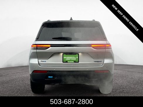 Used 2024 Jeep Grand Cherokee Trailhawk w/ Advanced Protech Group II image 4