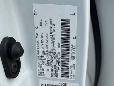 Used 2022 Toyota Tundra SR5 AWD/4WD image 29
