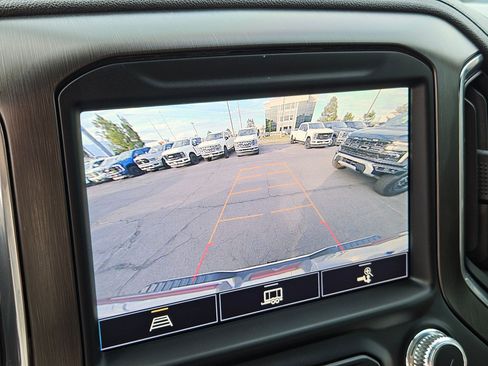 Used 2023 GMC Sierra 2500 AT4 AWD/4WD image 25