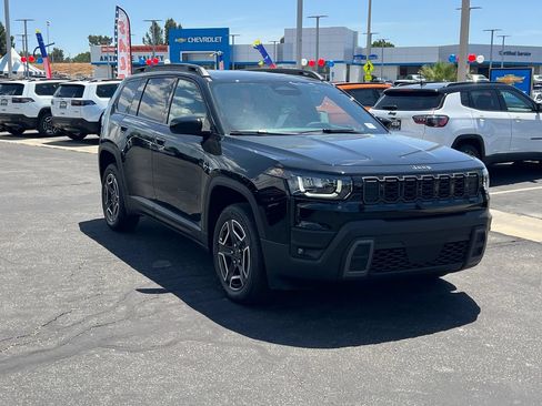 New 2026 Jeep Cherokee Laredo AWD/4WD image 10