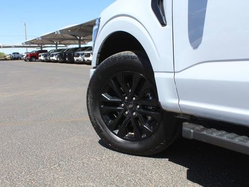 Used 2025 Ford F150 Lariat w/ Equipment Group 501A Mid image 10