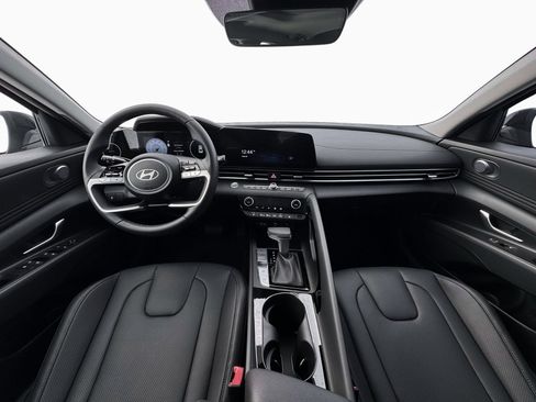 New 2026 Hyundai Elantra Limited image 13