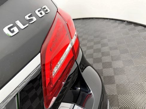 Used 2017 Mercedes-Benz GLS 63 AMG 4MATIC image 11