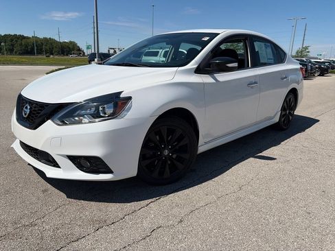 Used 2018 Nissan Sentra SR Turbo w/ SR Midnight Edition Package FWD image 3