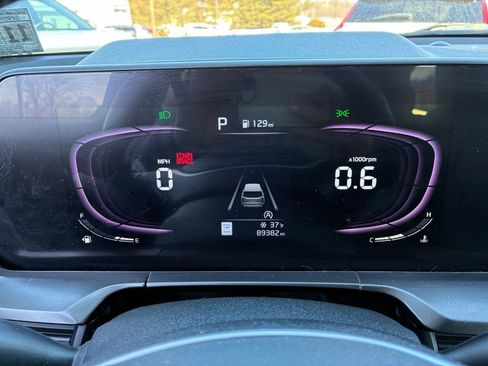 Used 2023 Kia Telluride S image 31