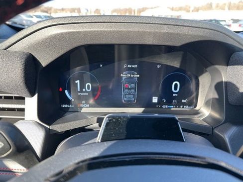 Used 2025 Ford Explorer ST image 16