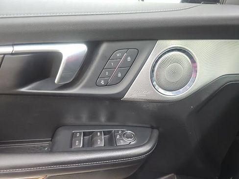 Used 2025 Buick Enclave Avenir w/ Super Cruise Package AWD/4WD image 31