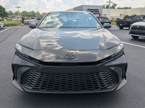 New 2026 Toyota Camry SE FWD image 10