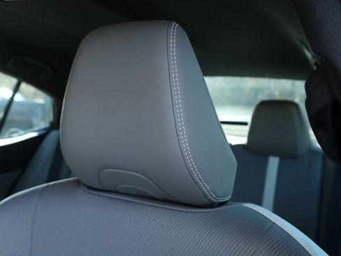 Used 2025 Toyota Camry SE image 20