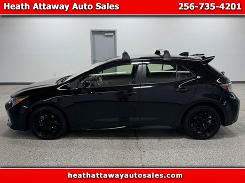 Used 2019 Toyota Corolla XSE FWD image 1