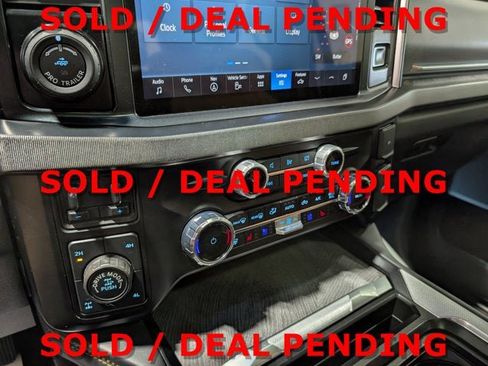 Used 2024 Ford F250 Platinum w/ Tremor Off-Road Package image 28